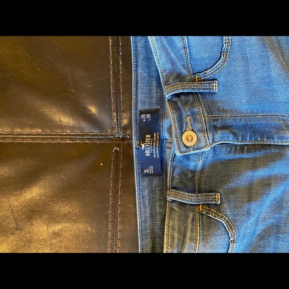Jeans - Picture 2 of 2